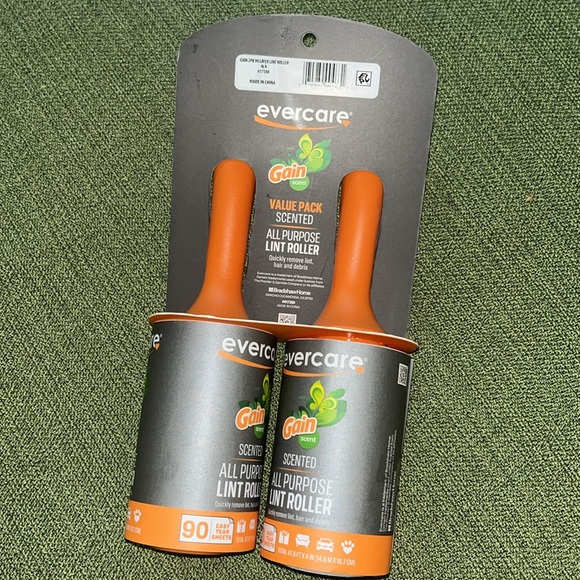Lint Rollers Brand New 2 Pack - Picture 2 of 2